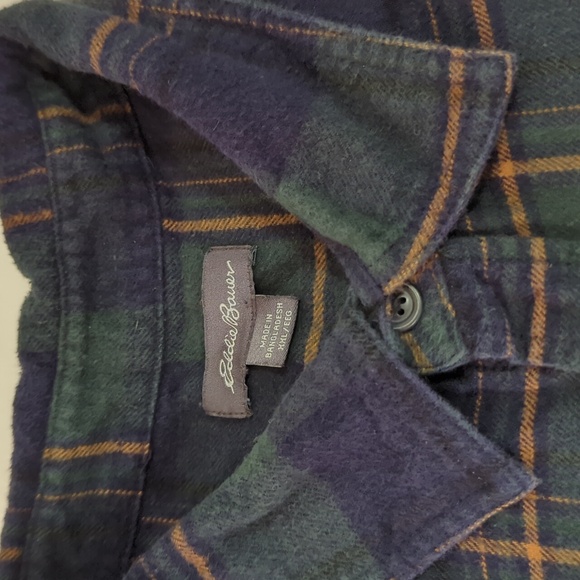 Eddie Bauer plaid flannel shirt XL / XXL EUC - Picture 2 of 2